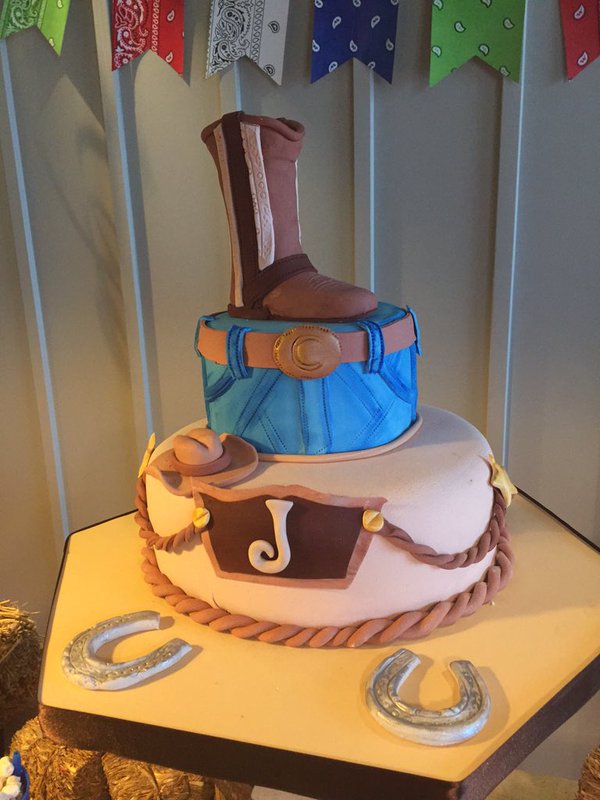 El divertido cumple de Juanita Tinelli