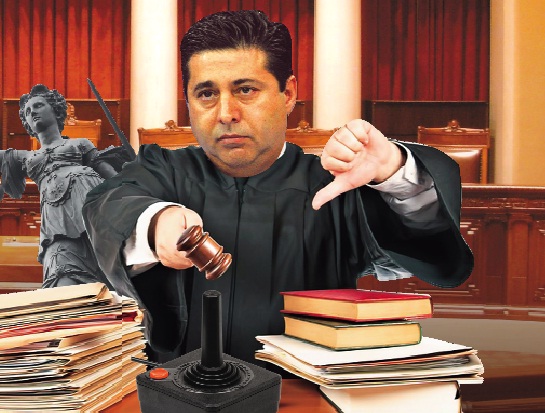 Angelici quiere ocupar todos los casilleros