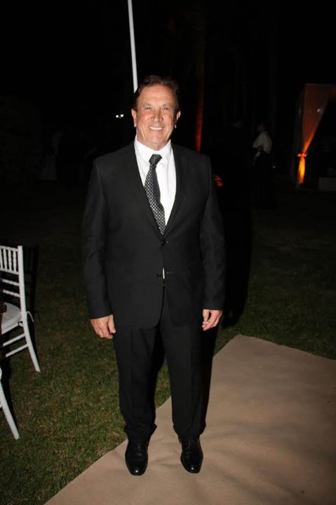 El casamiento de Hernán Estevanez