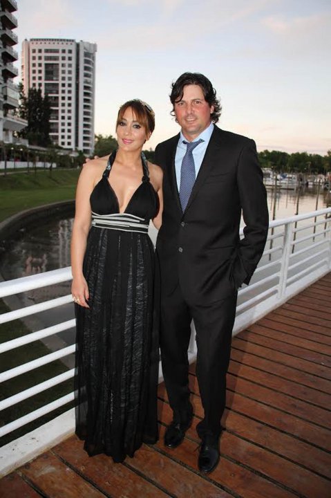 El casamiento de Hernán Estevanez