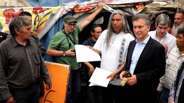 Macri se reunió con los Qom
