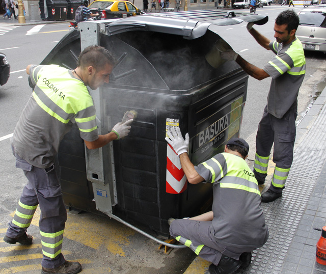 Millonario gasto para quitar el mal olor