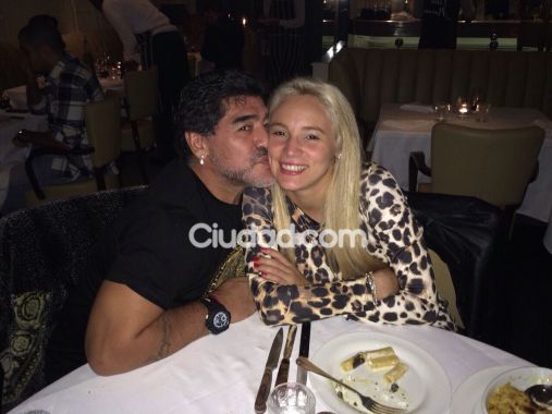 Maradona gastó una fortuna para San Valentín 