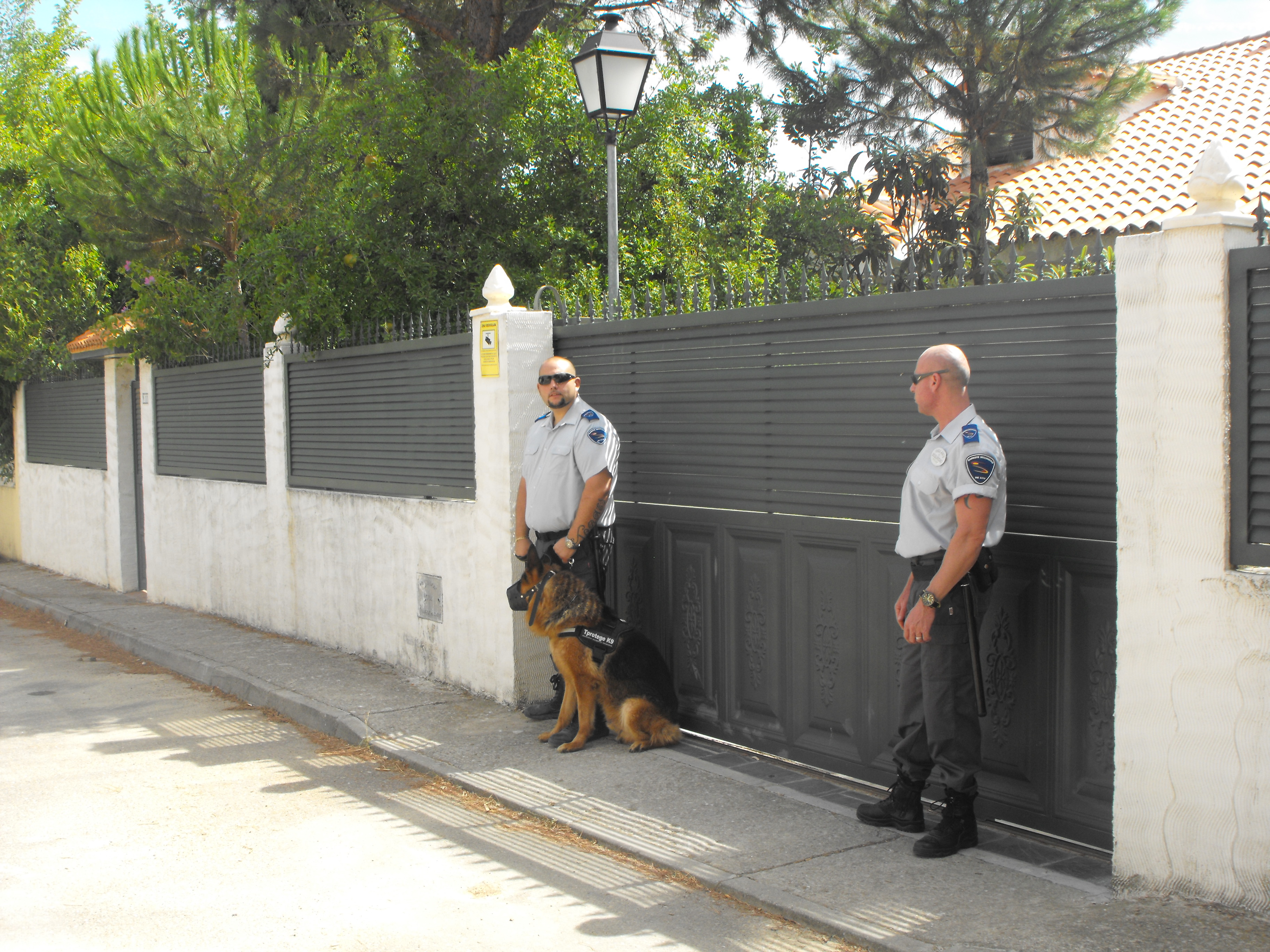 Más gastos en seguridad privada y van.....