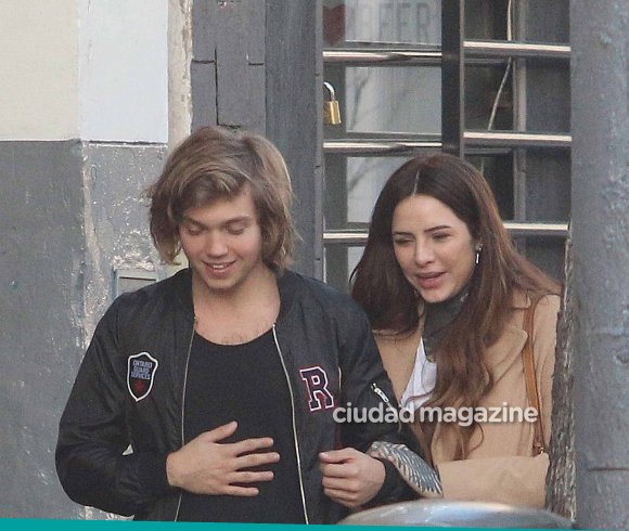 Cande Tinelli y Franco Masini muy enamorados