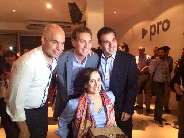 Pro: la campaña en Twitter de sus candidatos 