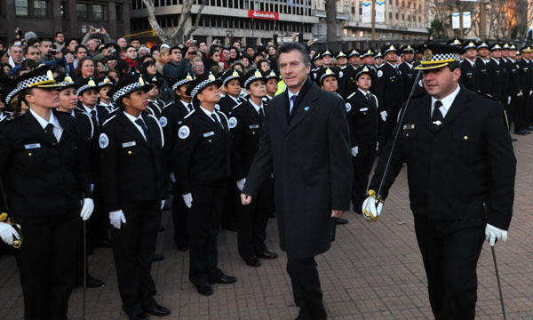 Casi $3 millones  por mes en seguridad privada