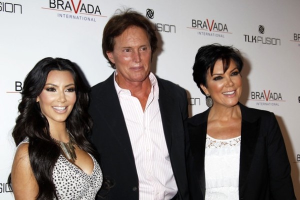Padrastro de Kim Kardashian ¿mujer?