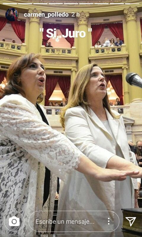 Carrió llegó tarde y juró sola