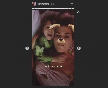 En su primer día libre, Jimena Barón y Mauro Caiazza… ¡jugaron a los superhéroes!