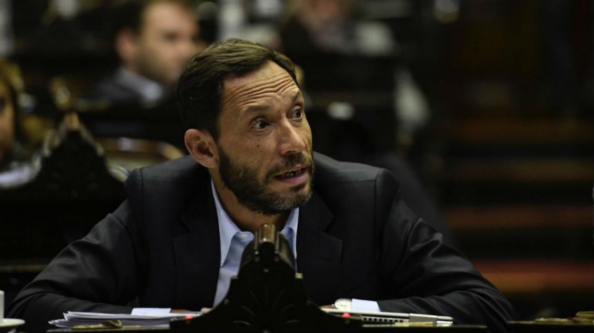 Por la crisis que atraviesa el país, Ferraro pidió “dejar de lado los golpes bajos y las chicanas”