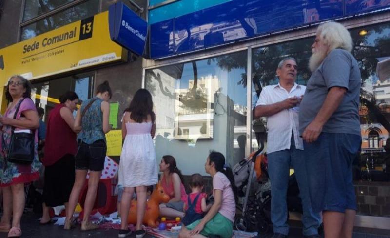 Vecinos exigen participar en la toma de decisiones