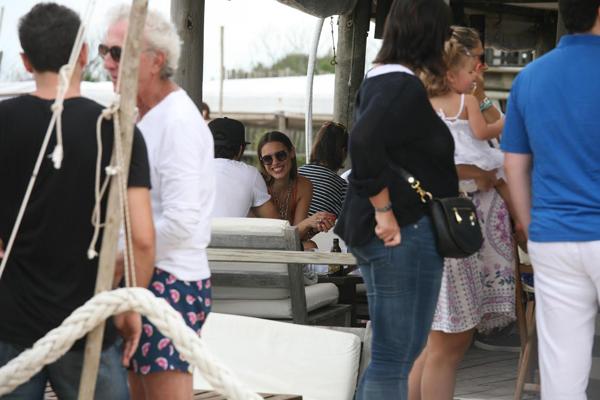Pampita y Pico enamorados en Uruguay