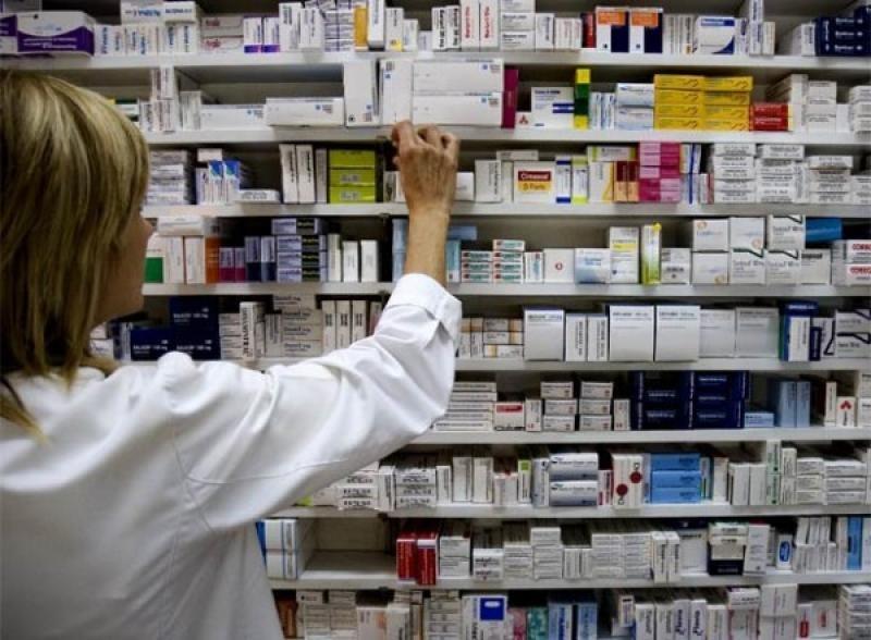 Denuncian blanqueo de sobornos a médicos