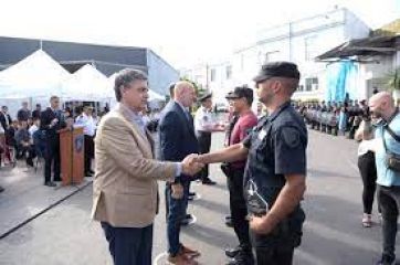 Macri reconoció a policías que actuaron en los incidentes fuera del Congreso 