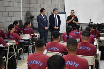 Jorge Macri dio la bienvenida a cadetes de la Policía: 