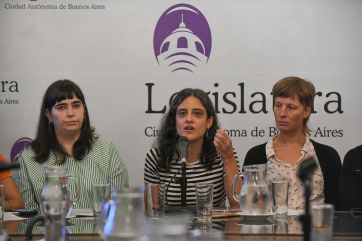 Legisladores de UP buscan ampliar el Boleto Educativo en CABA