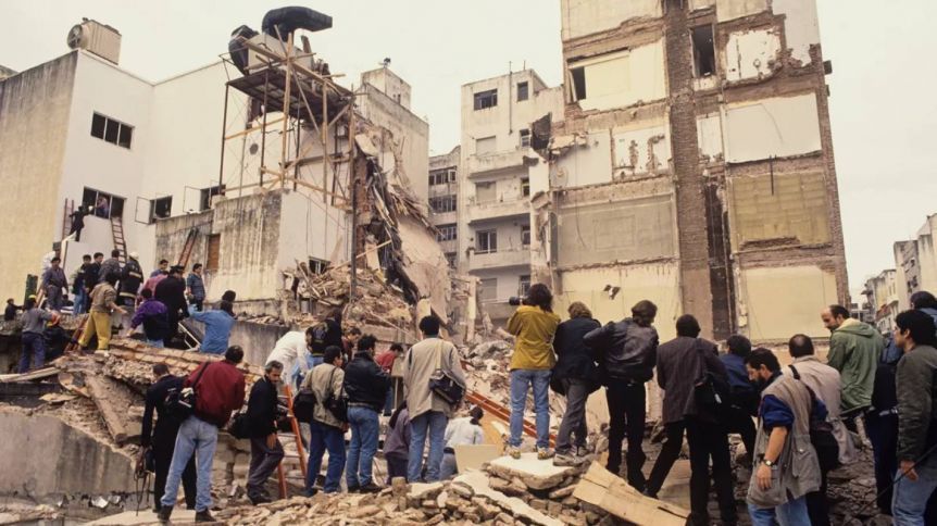 La Ciudad recuerda el 30 aniversario del atentado a la AMIA