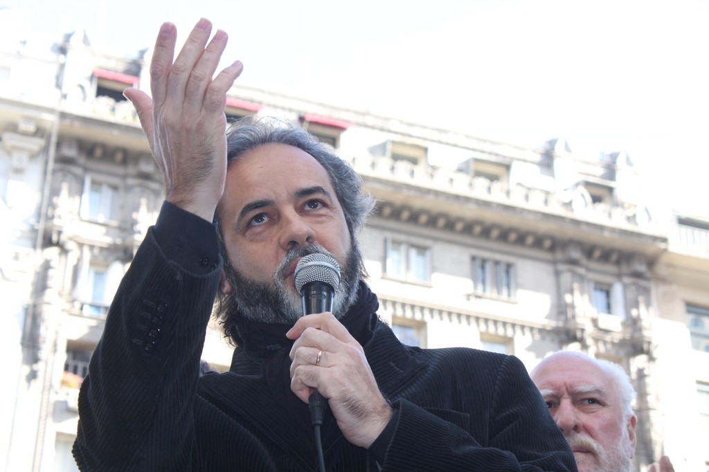 Convocan a paro docente