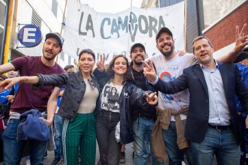 Cristina en el balcón, Massa con el mate, los ministros y La Cámpora sin Máximo