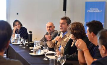 Ocho horas de discusiones, un diálogo de sordos y el riesgo de la ruptura en UxP