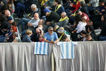Miles de fieles despiden al papa Francisco en la Basílica de San Pedro