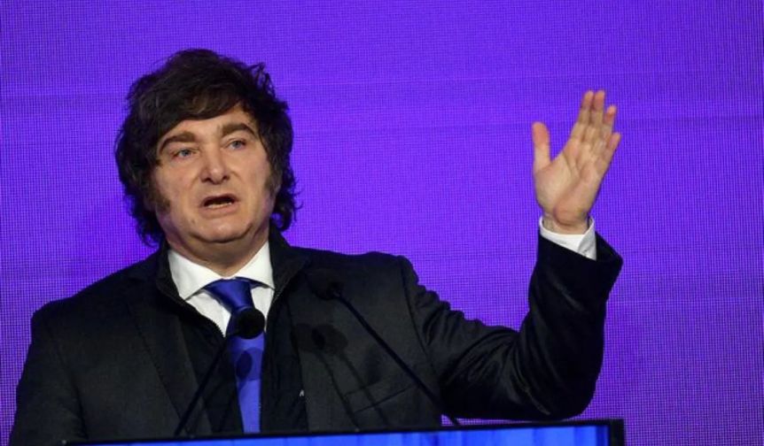 Milei sobre la suba del riesgo país: “la parte irracional de la política intenta romper el equilibrio”