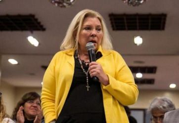 Tras el lanzamiento de Fuerza Patria, Carrió presenta candidatos en Palermo
