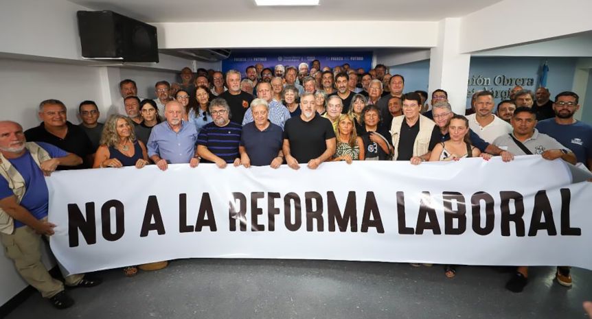 Más de 50 gremios se unen para enfrentar la reforma laboral de Milei
