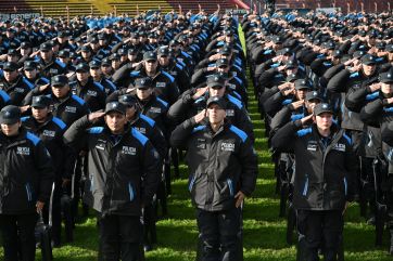 La Ciudad suma 650 policías y Jorge Macri amenazó con un “muro contra la barbarie”