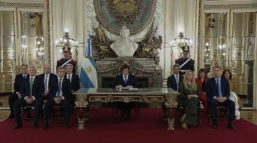 Milei anunció un “grillete fiscal” para evitar el déficit y atacó al Congreso y a CFK